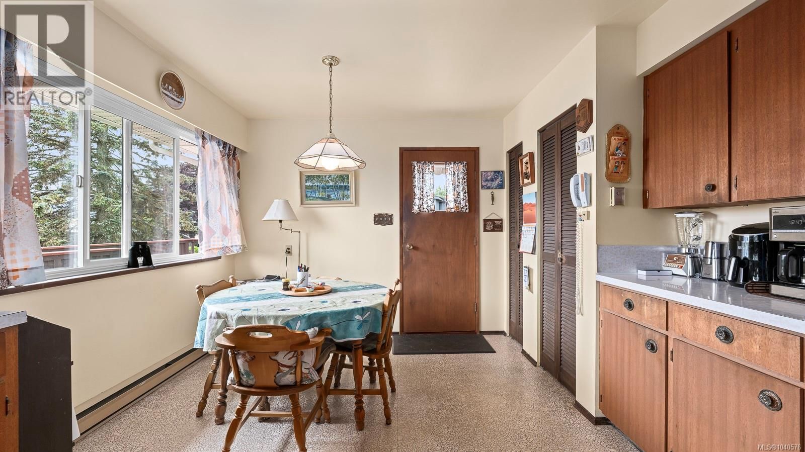 152 Carthew Street property photo