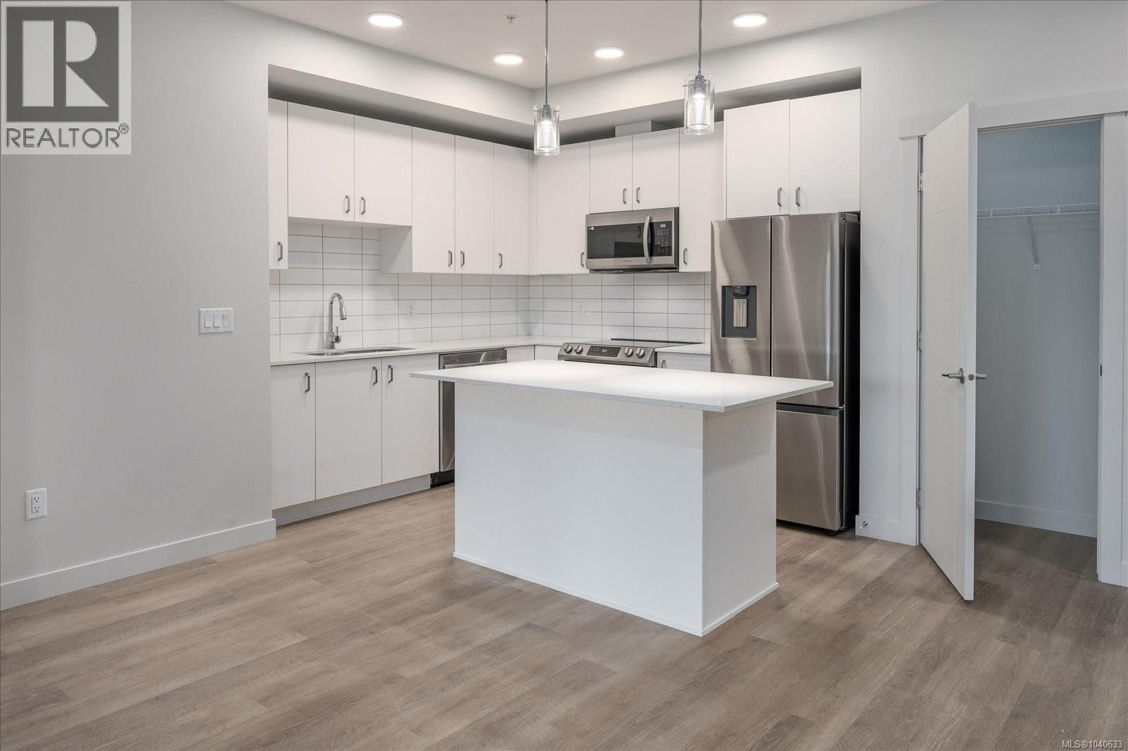 209 164 Alberni Highway property photo
