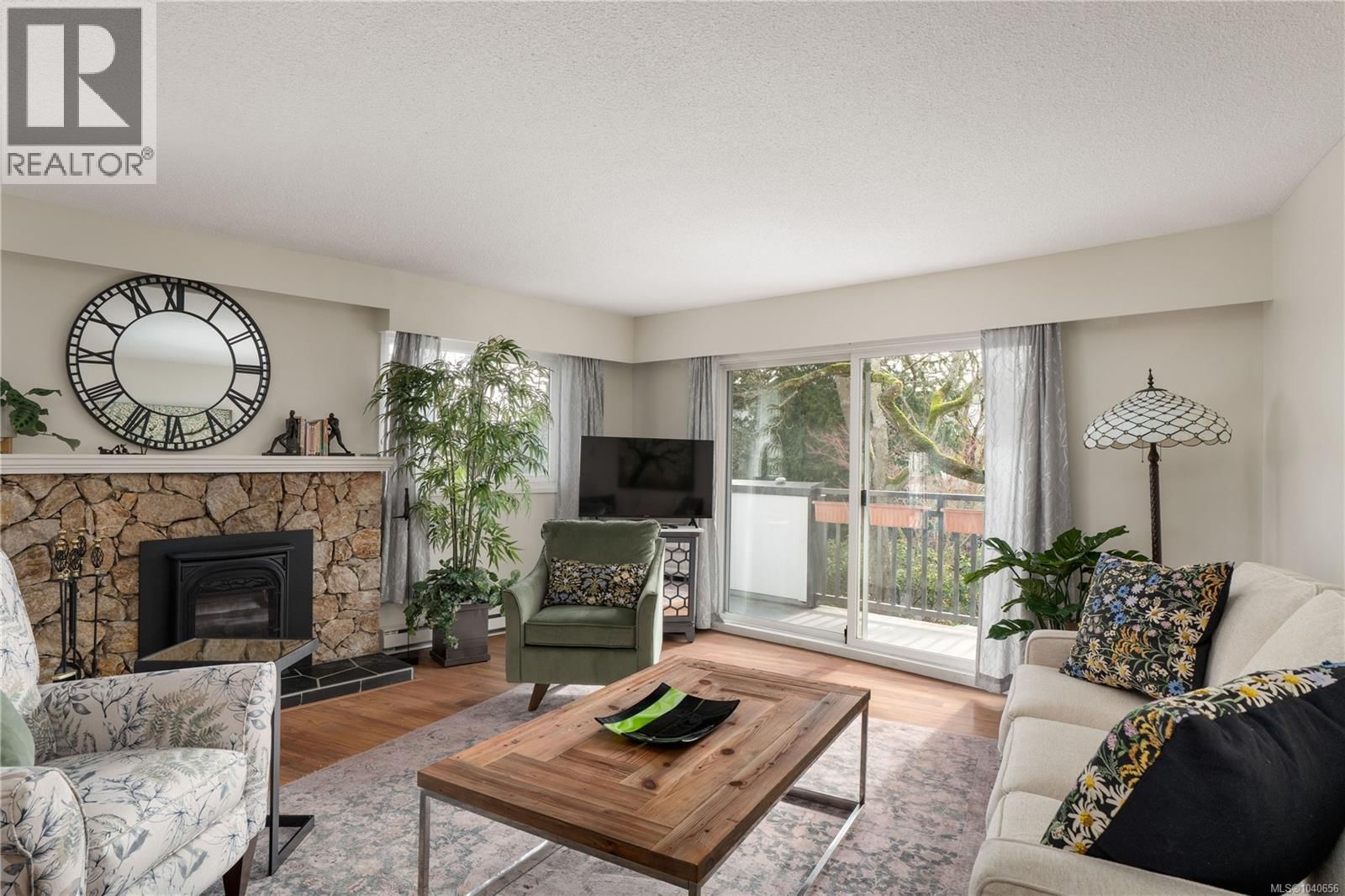 116 3962 Cedar Hill Road property photo