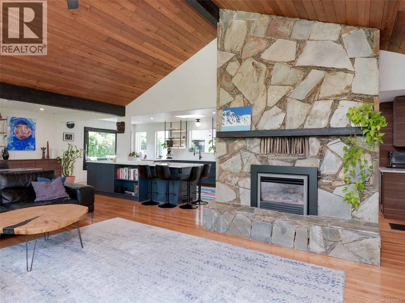 1657 Ash Road property photo