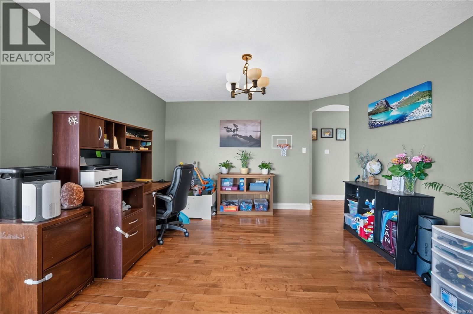 925 Cassandra Place property photo