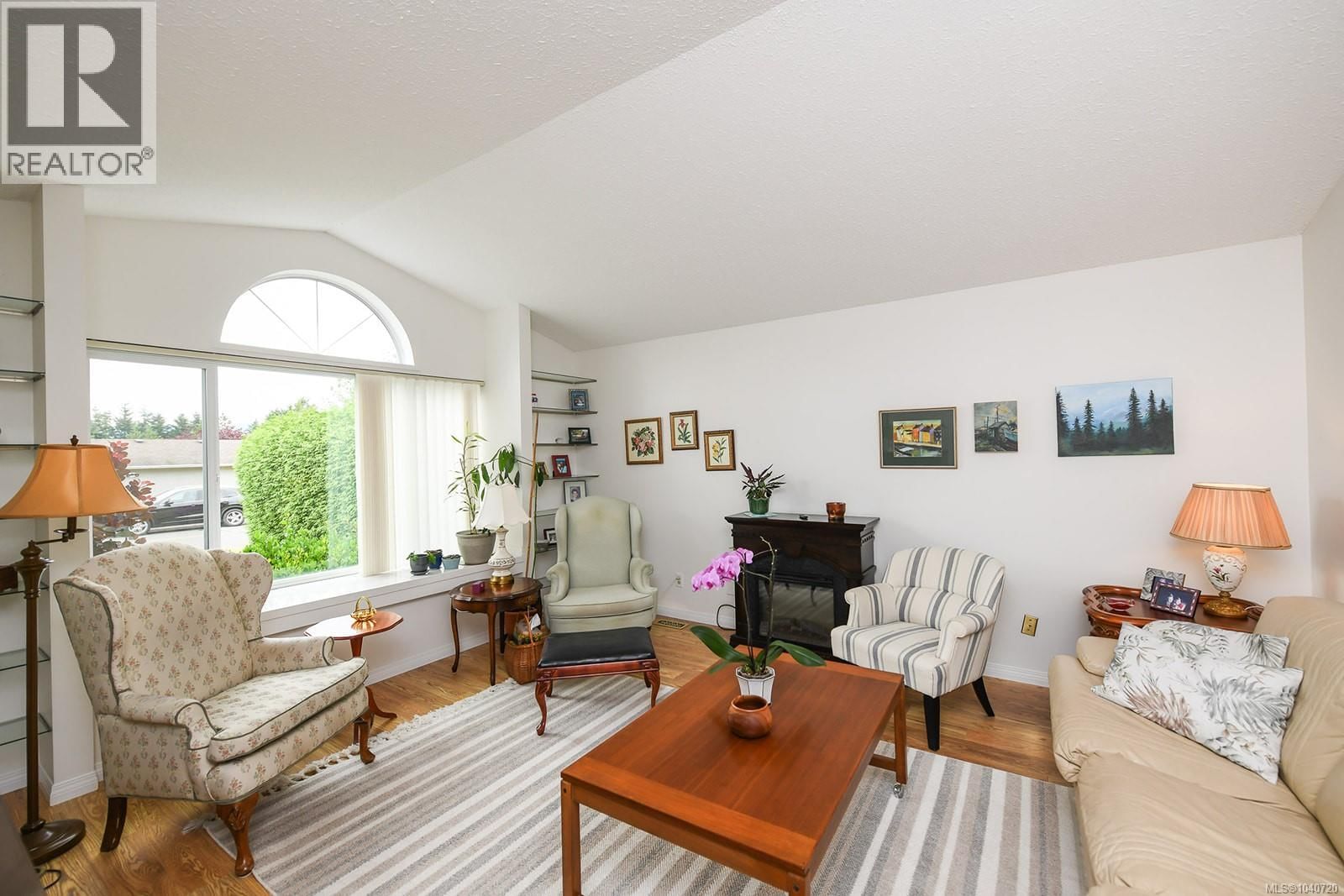 2136 Bolt Avenue property photo