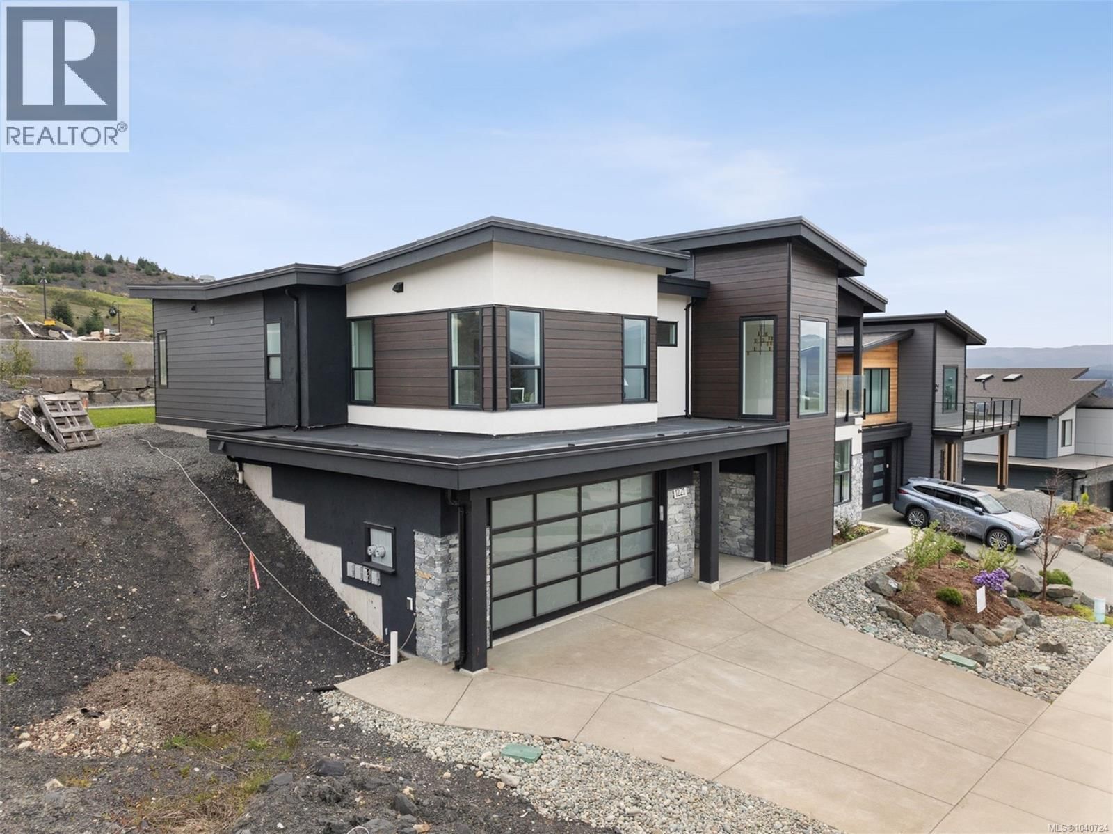 1221 Viewtop Road property photo
