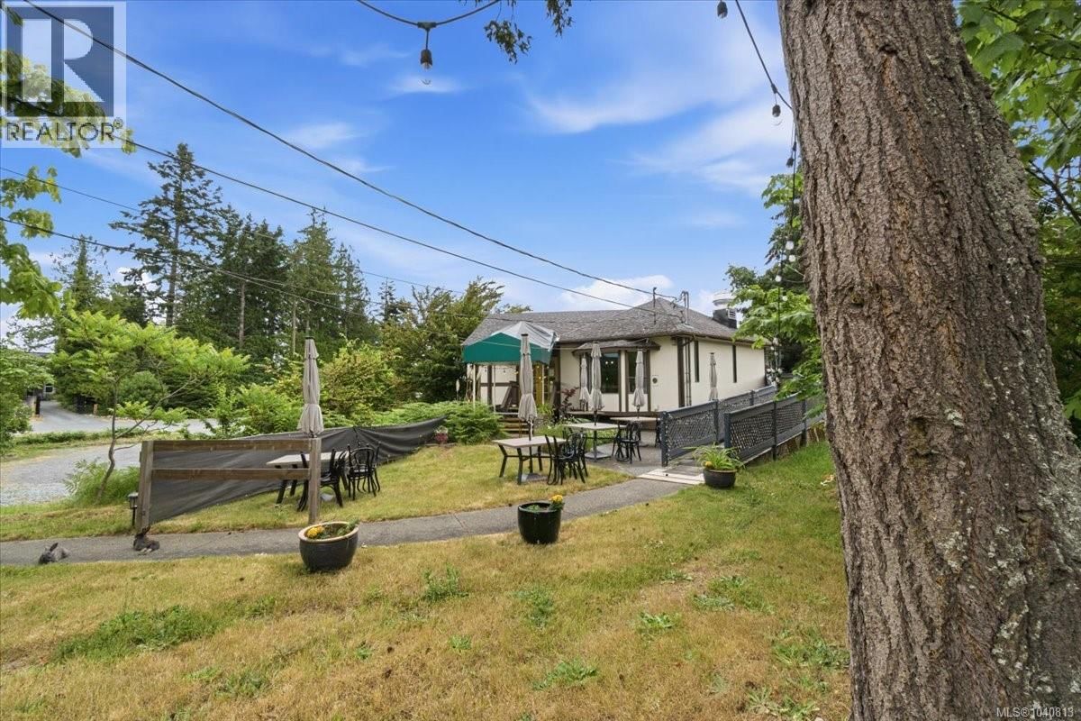 7143 Caillet Road property photo