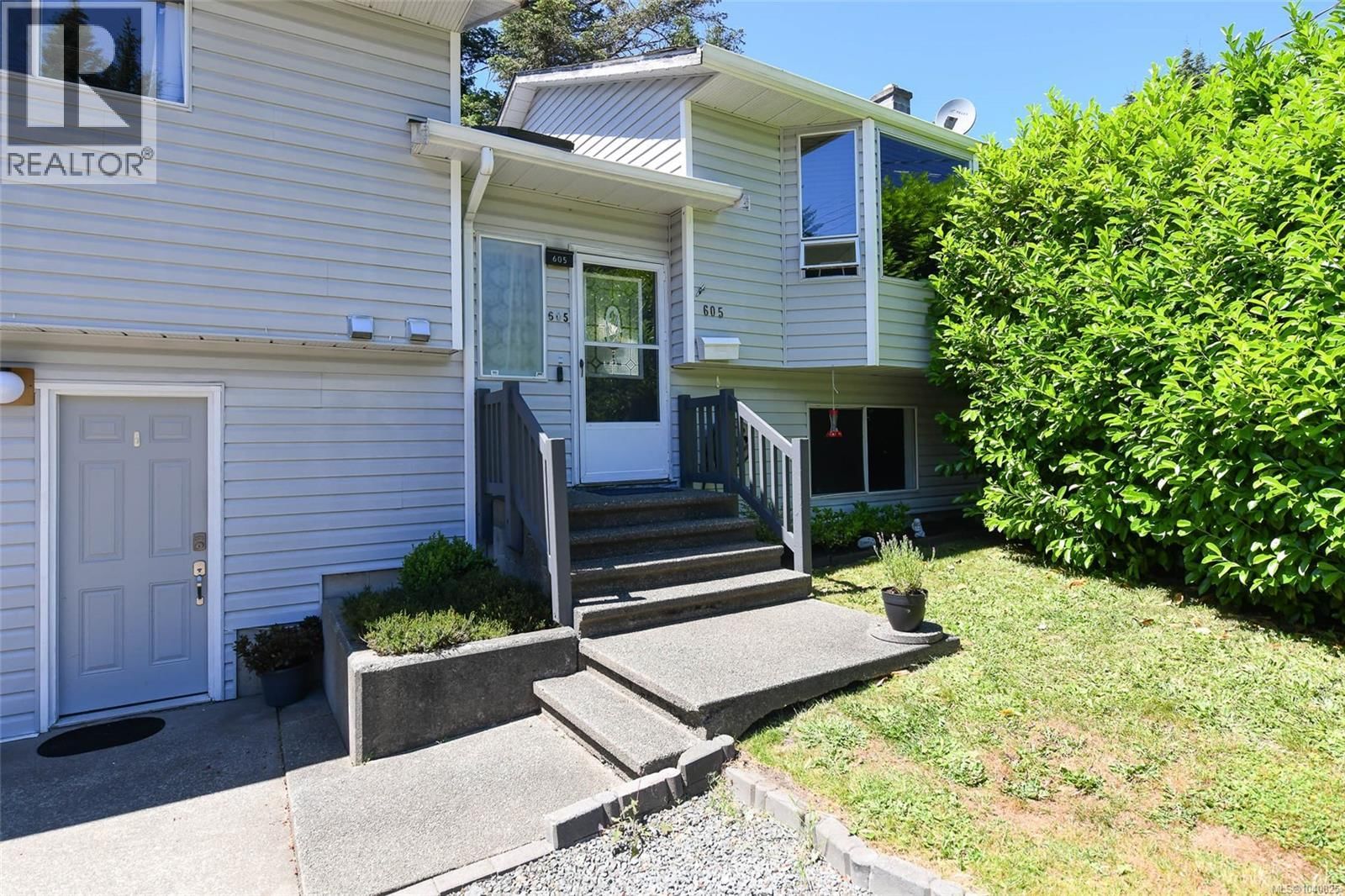 605 Pritchard Road property photo