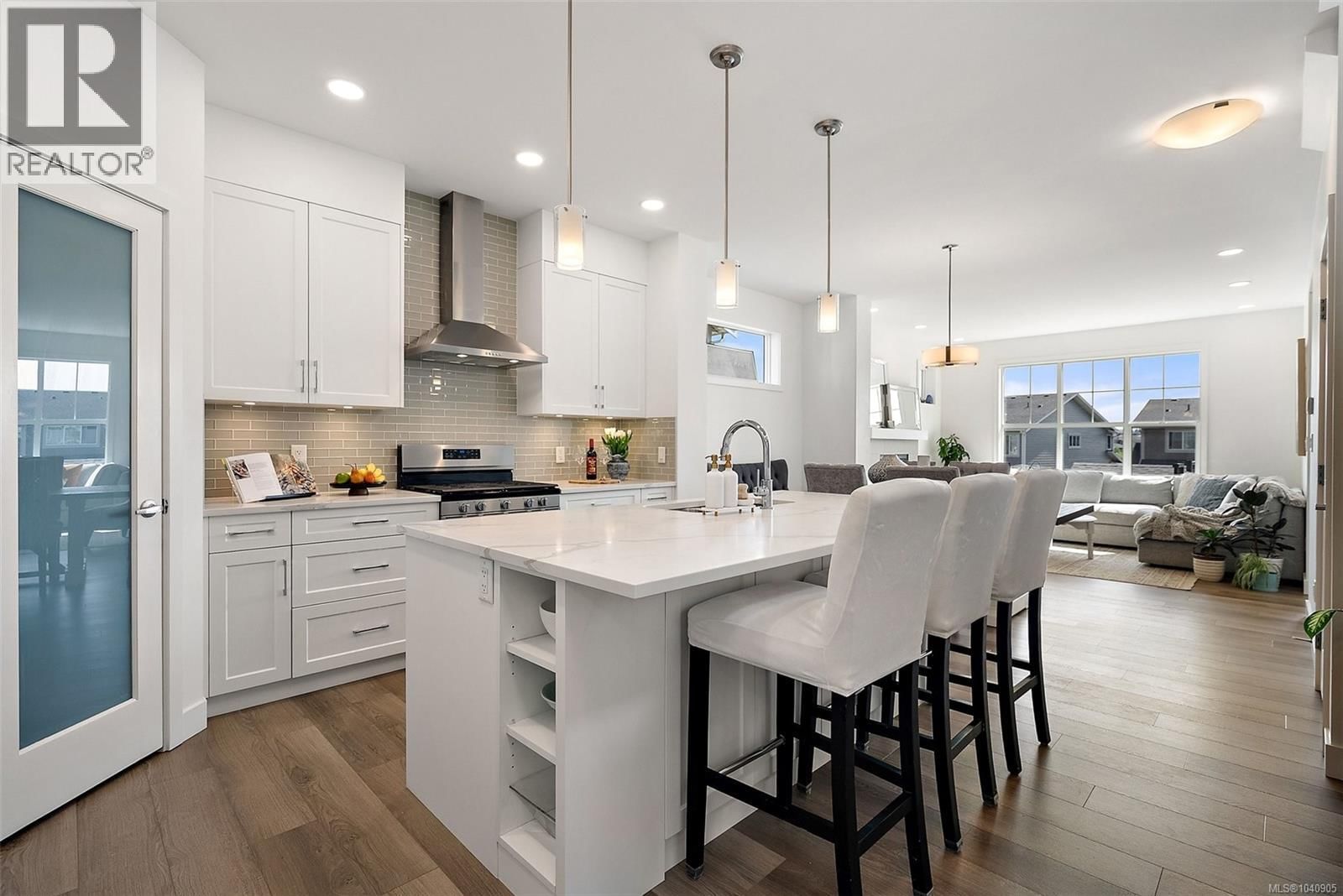 220 Caspian Drive property photo