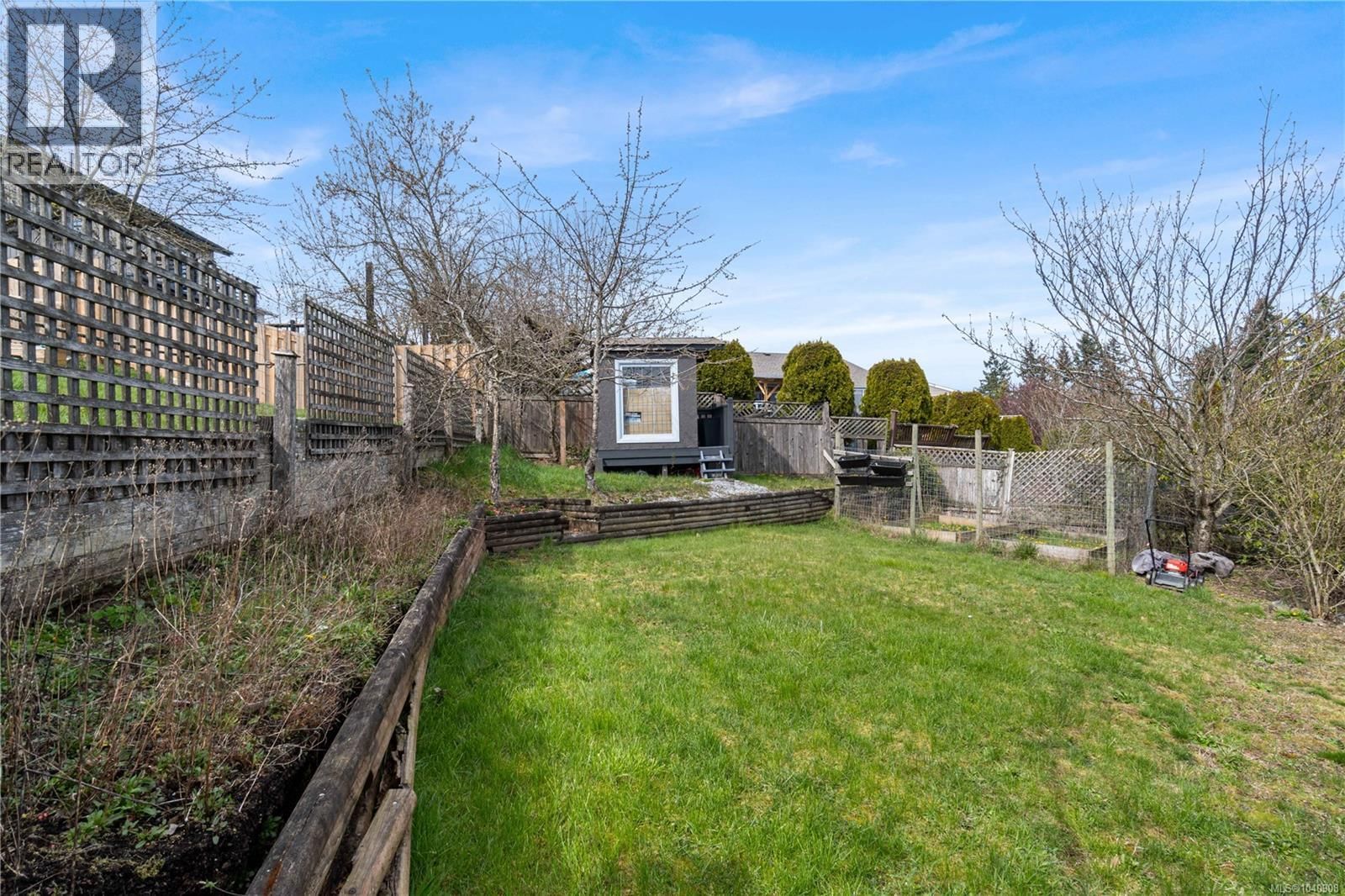 217 Tahoe Avenue property photo
