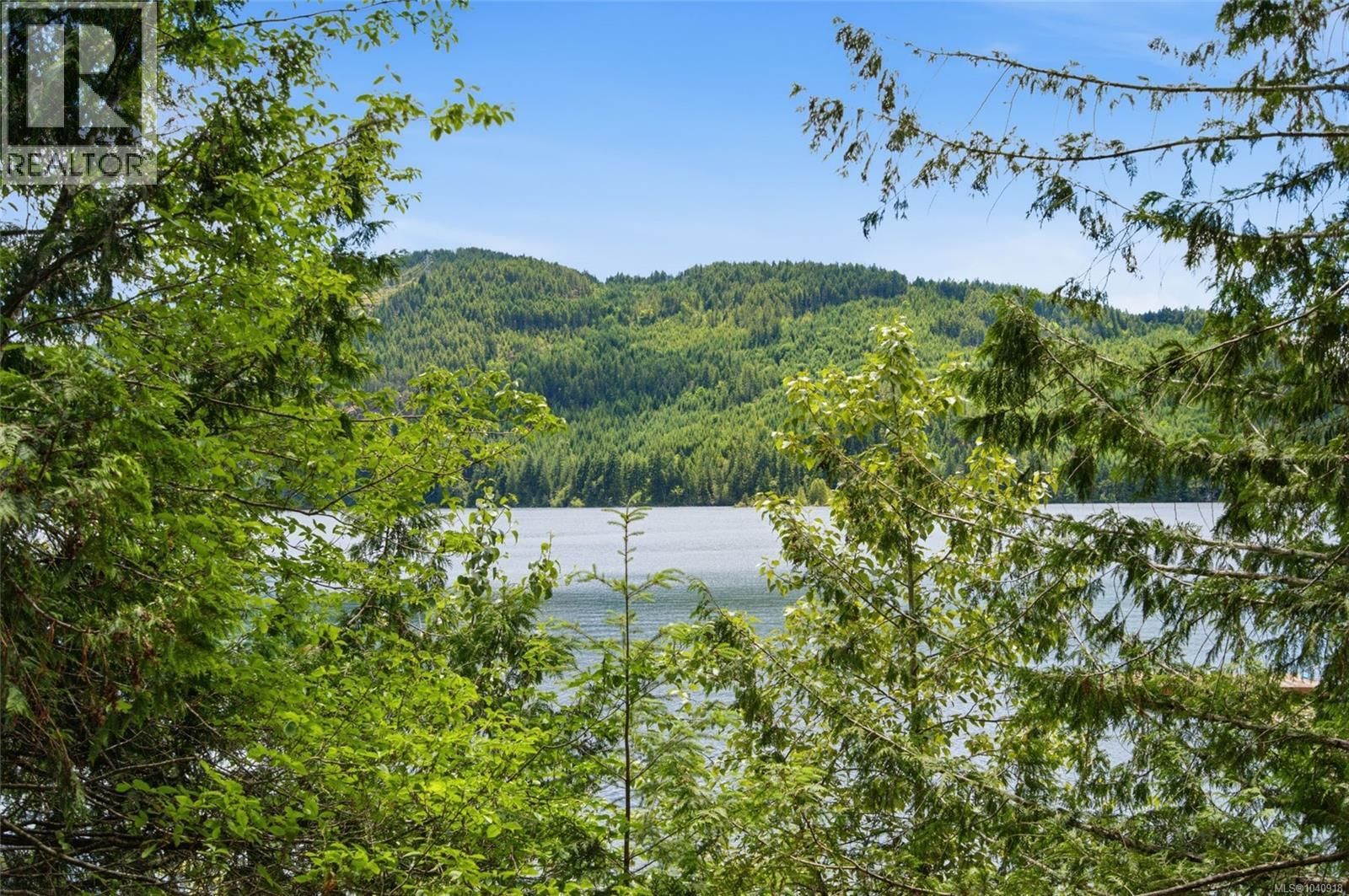 Lot 406 3720 Horne Lake Caves Road property photo