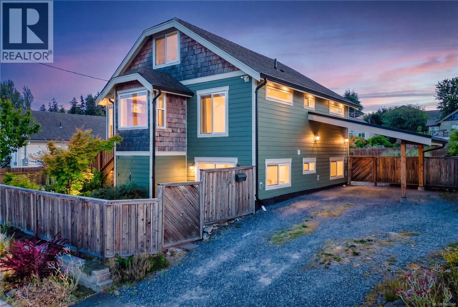 726 Haliburton Street property photo