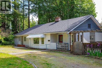 3056 Gibbins Road | Duncan British Columbia | Slide Image Two