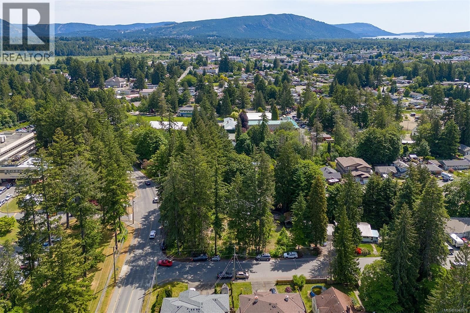 3056 Gibbins Road property photo
