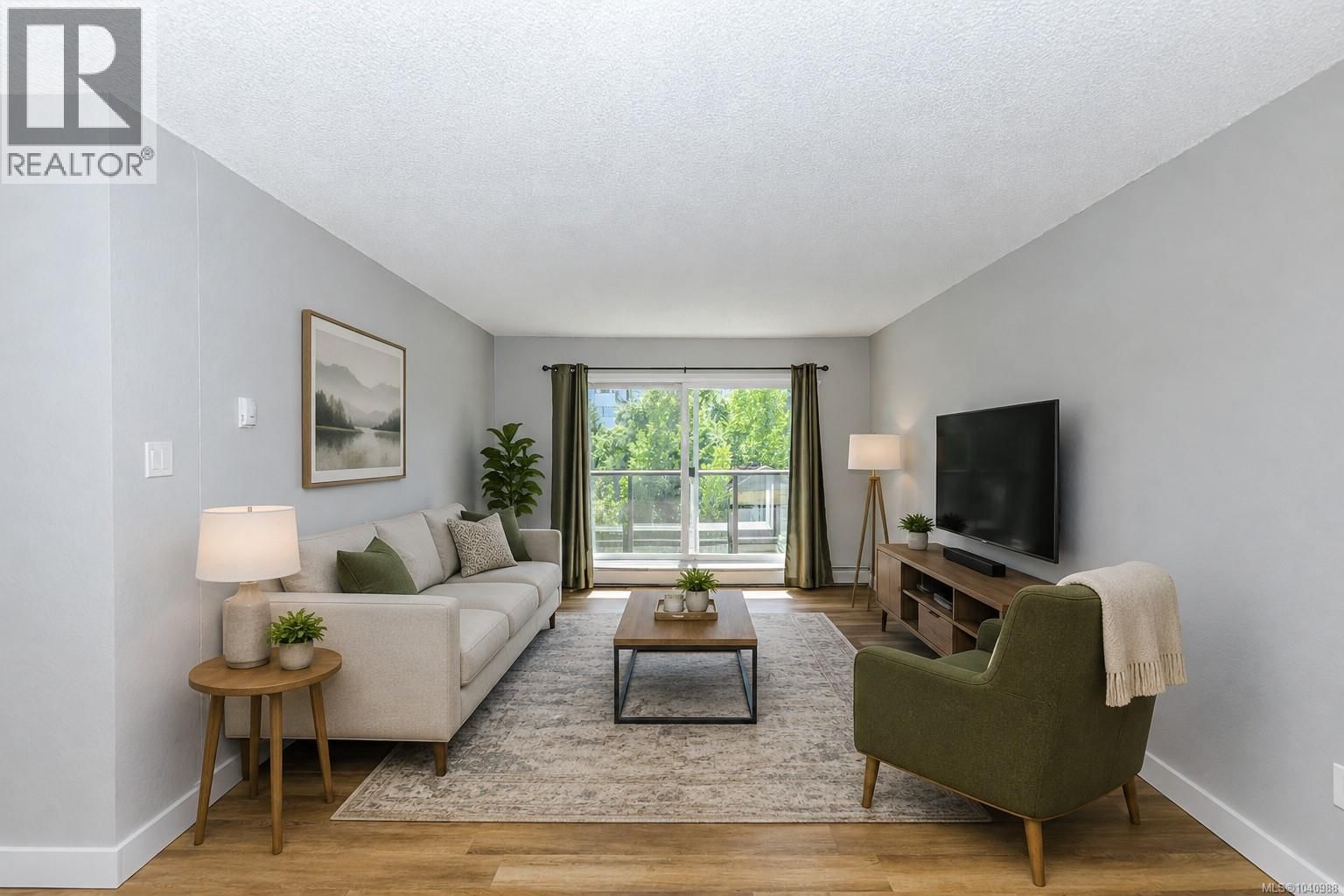 310 218 Bayview Avenue property photo