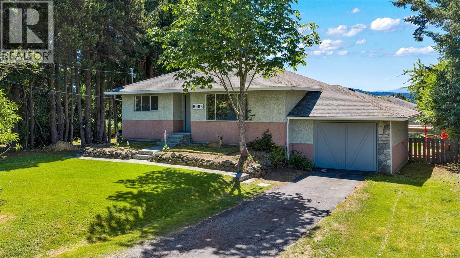 6683 Lincroft Road, Sooke, British Columbia V9Z 0A2
