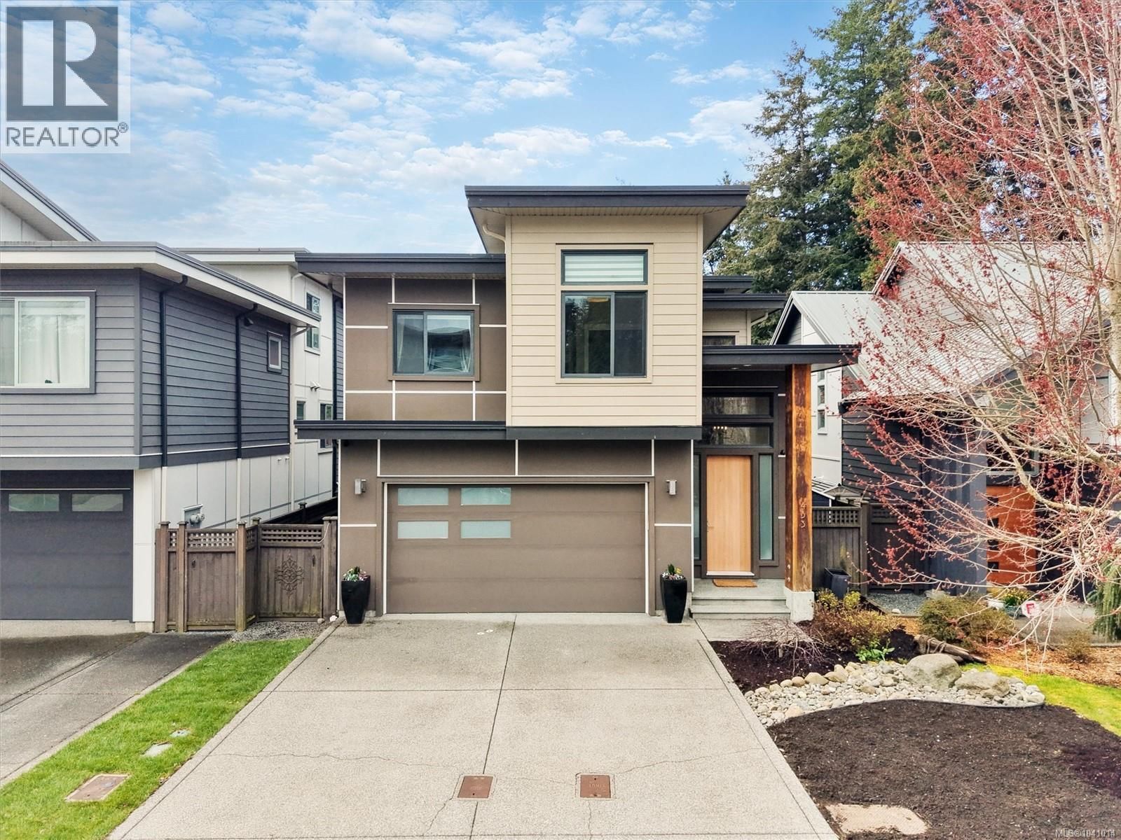 433 Regency Place