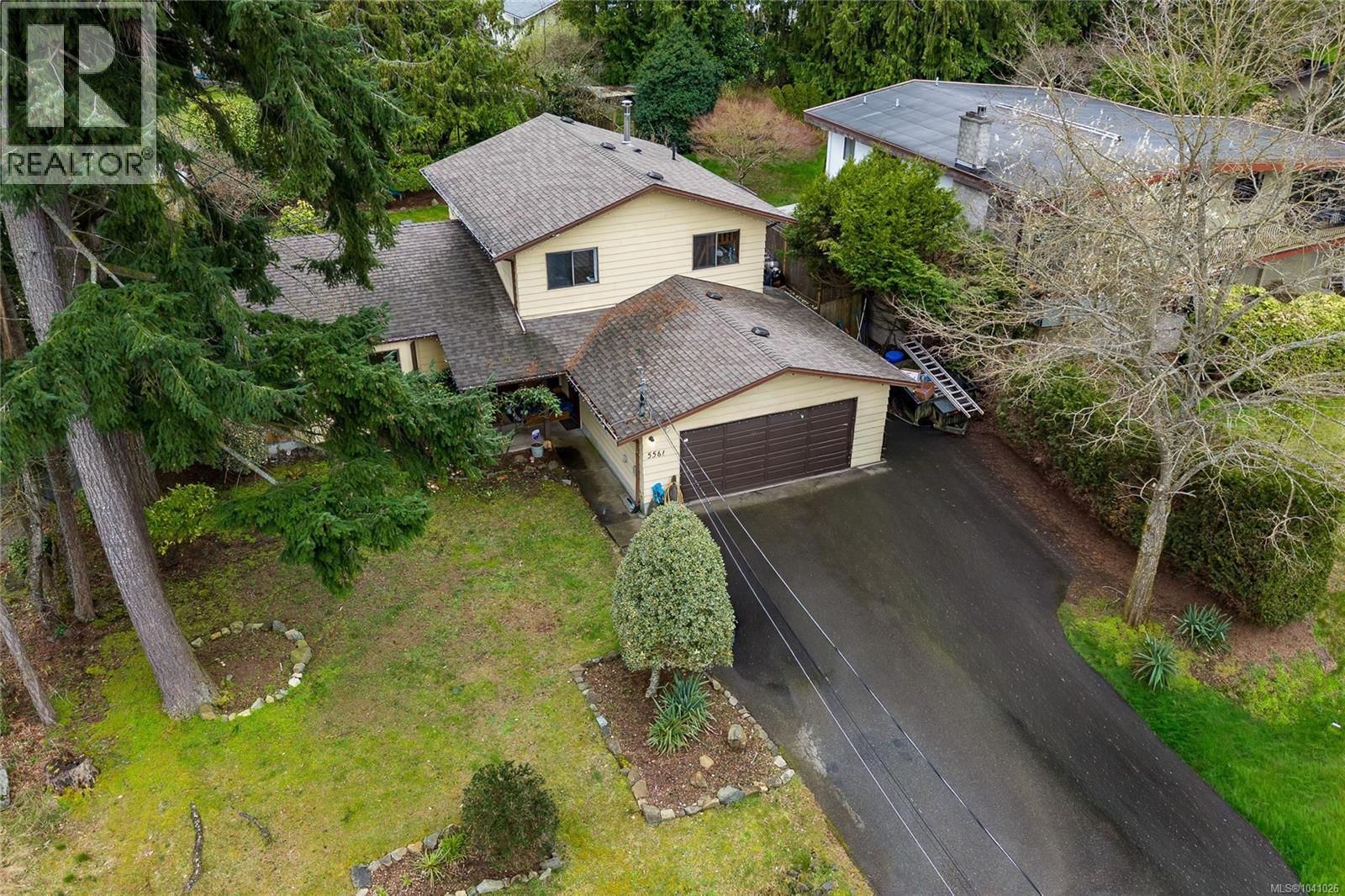5561 Westdale Road property photo