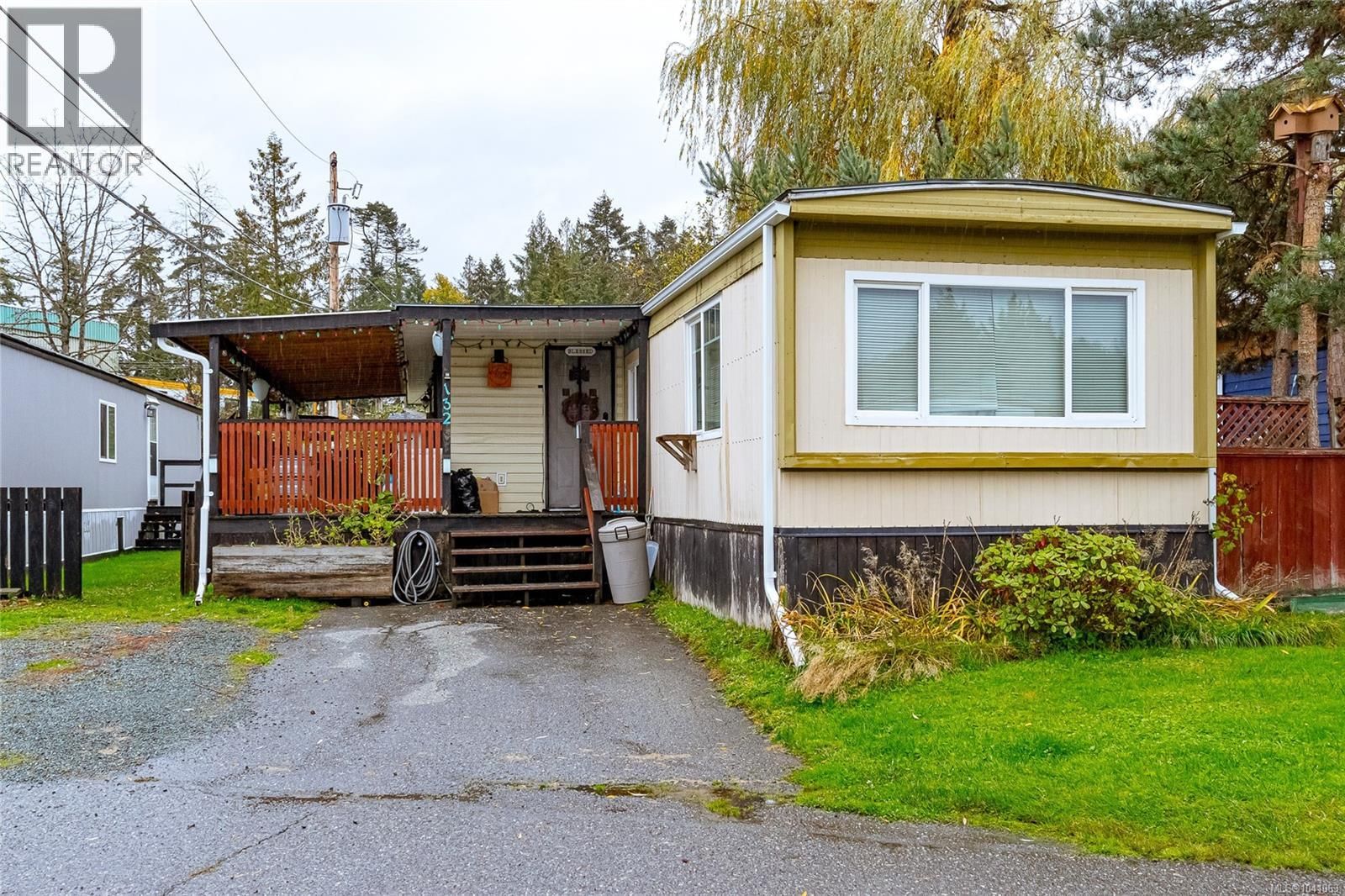 132 1753 Cecil Street property photo