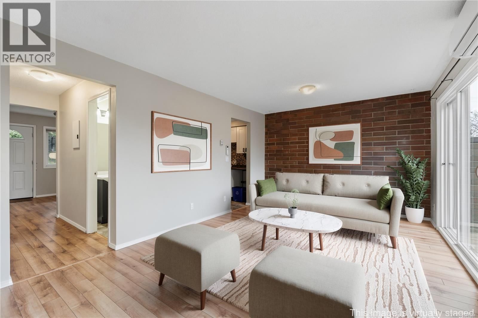 6 285 Harewood Road property photo