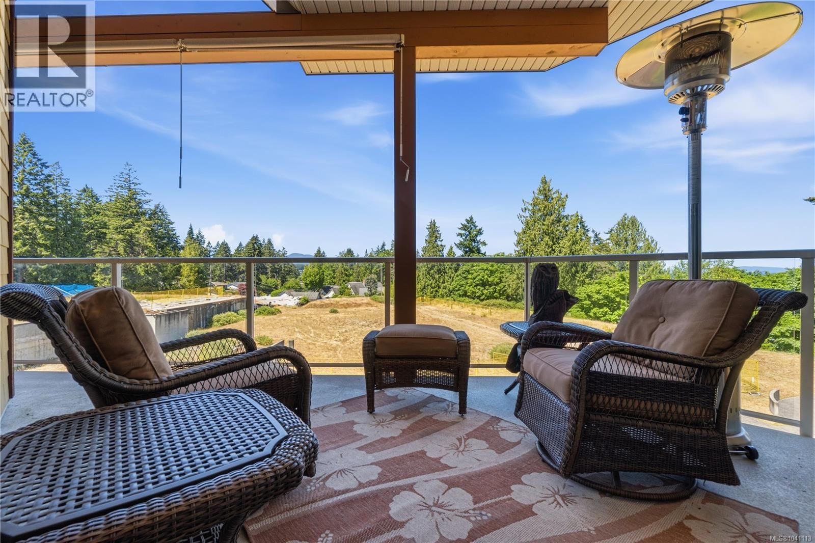 302 439 College Road property photo