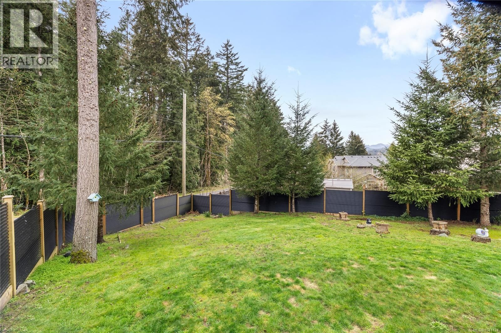 5419 Colinwood Drive property photo