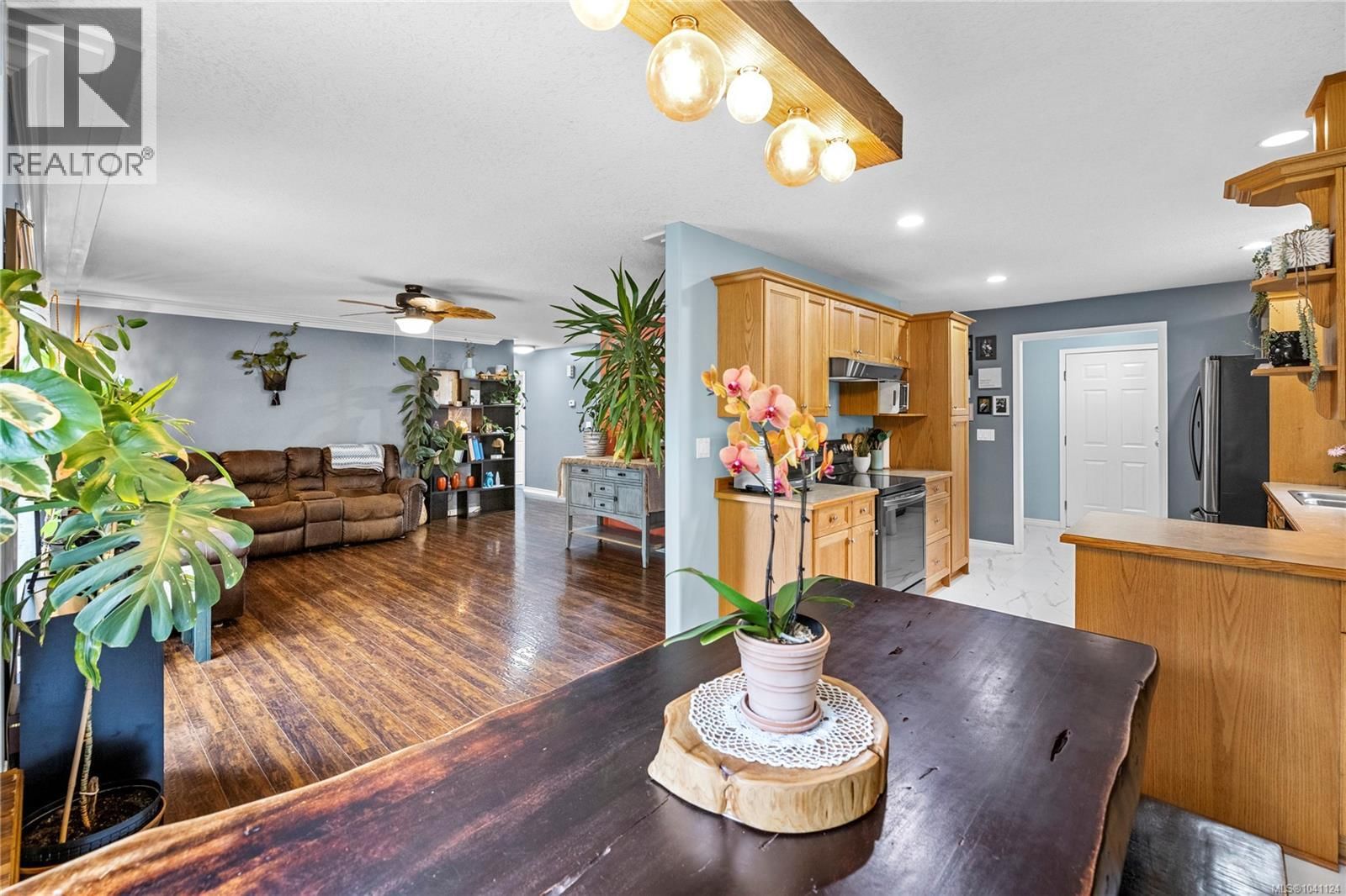 5419 Colinwood Drive property photo
