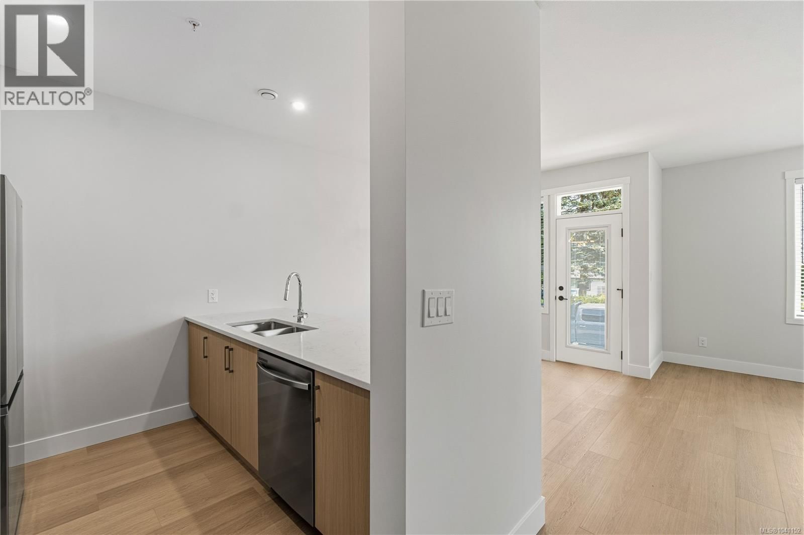 1517 Marban Road property photo