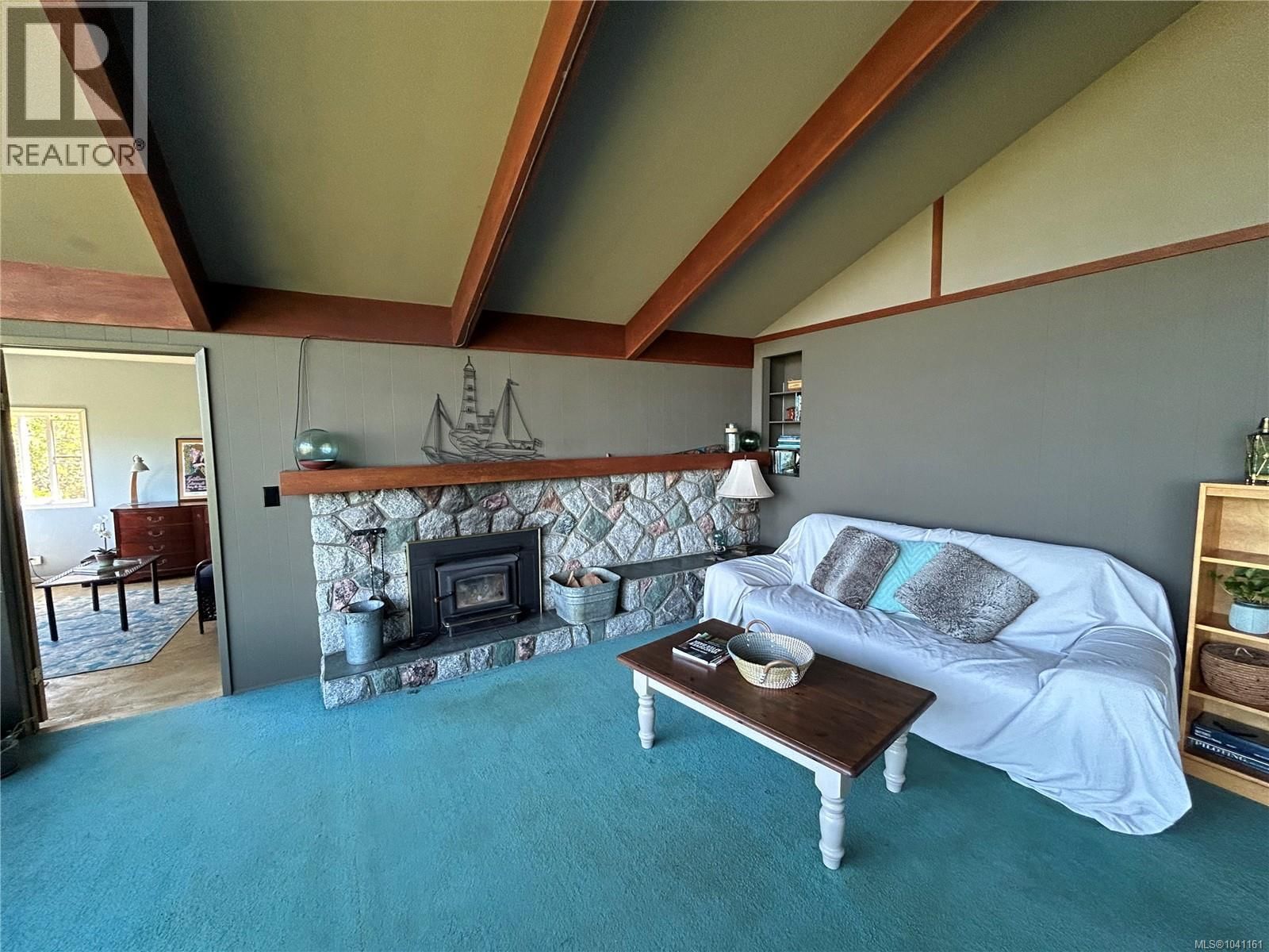 1711 Pavenham Road property photo