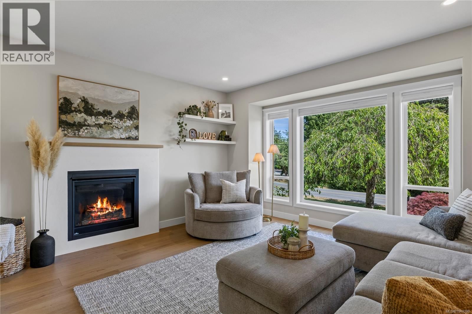 1947 Cinnabar Drive property photo