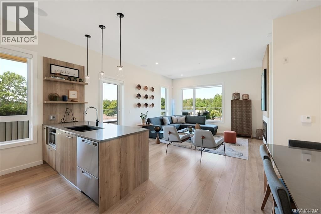 409 1588 North Dairy Road