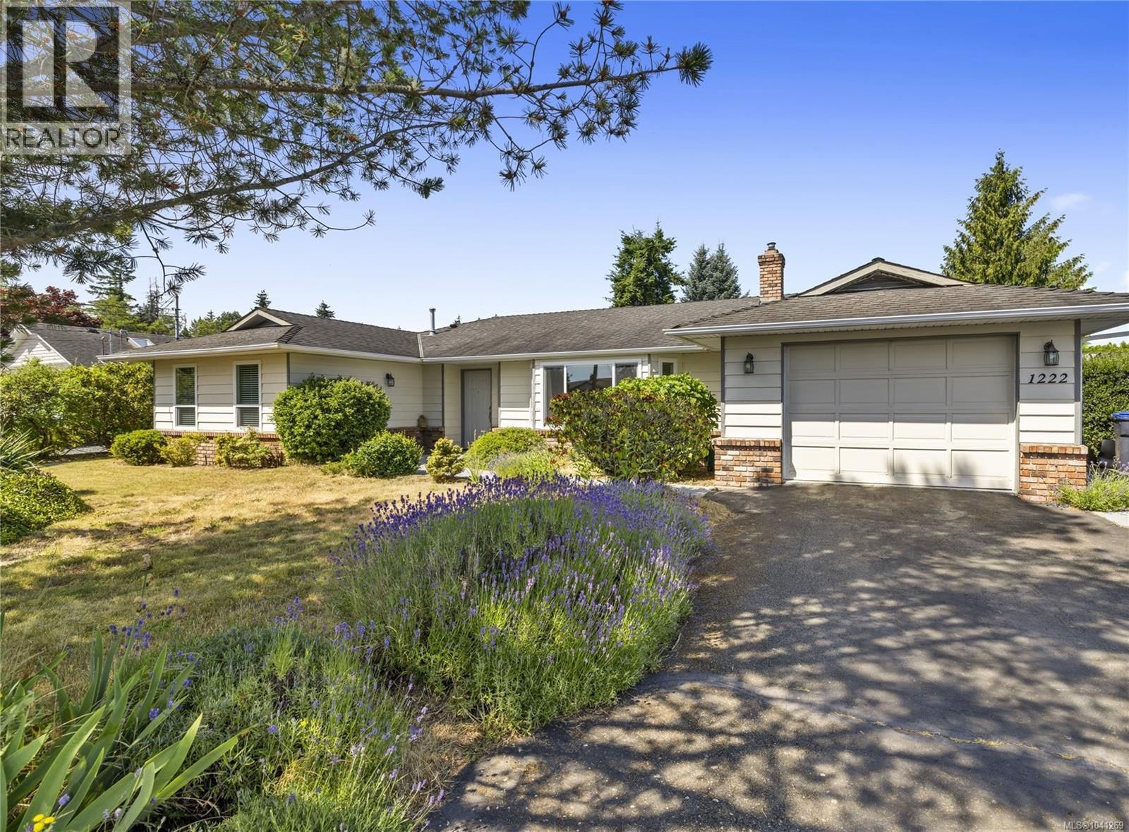 1222 Gilley Crescent