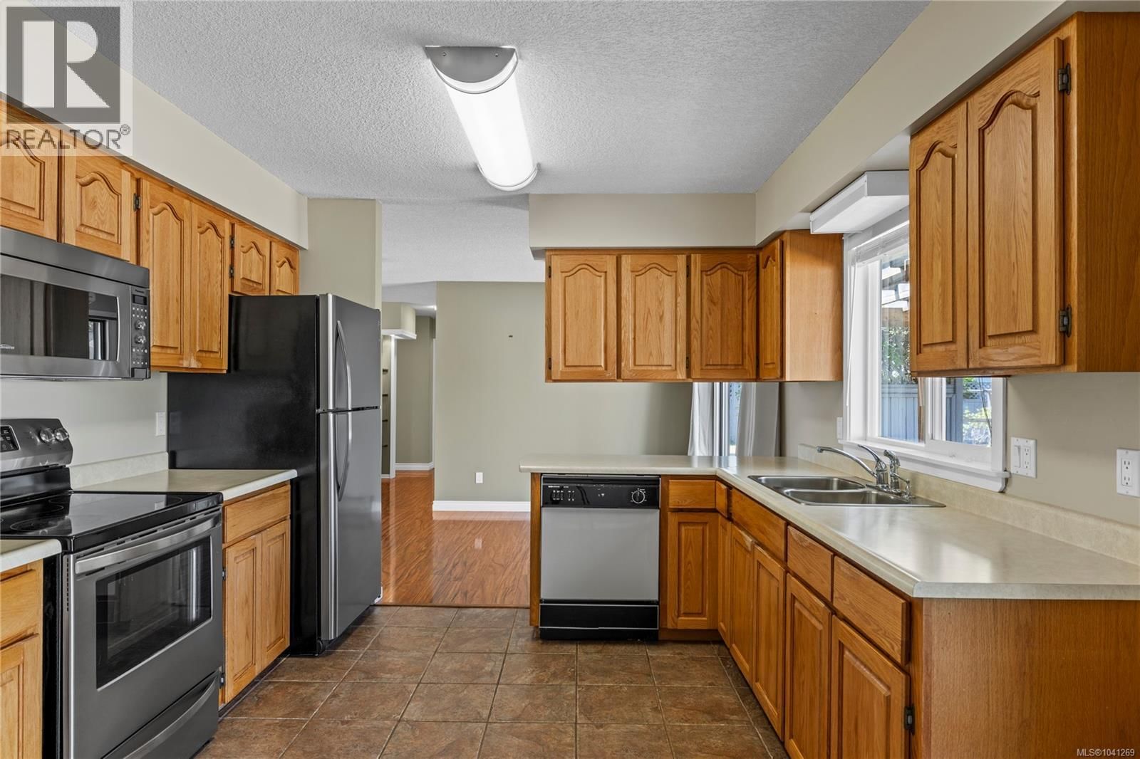 1222 Gilley Crescent property photo