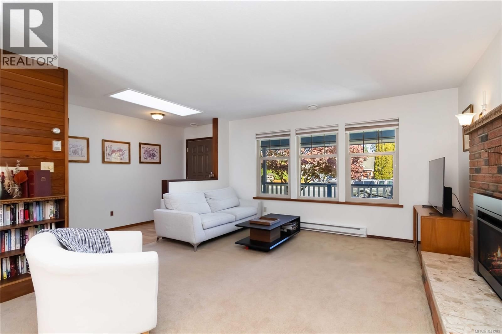711 Miller Avenue property photo