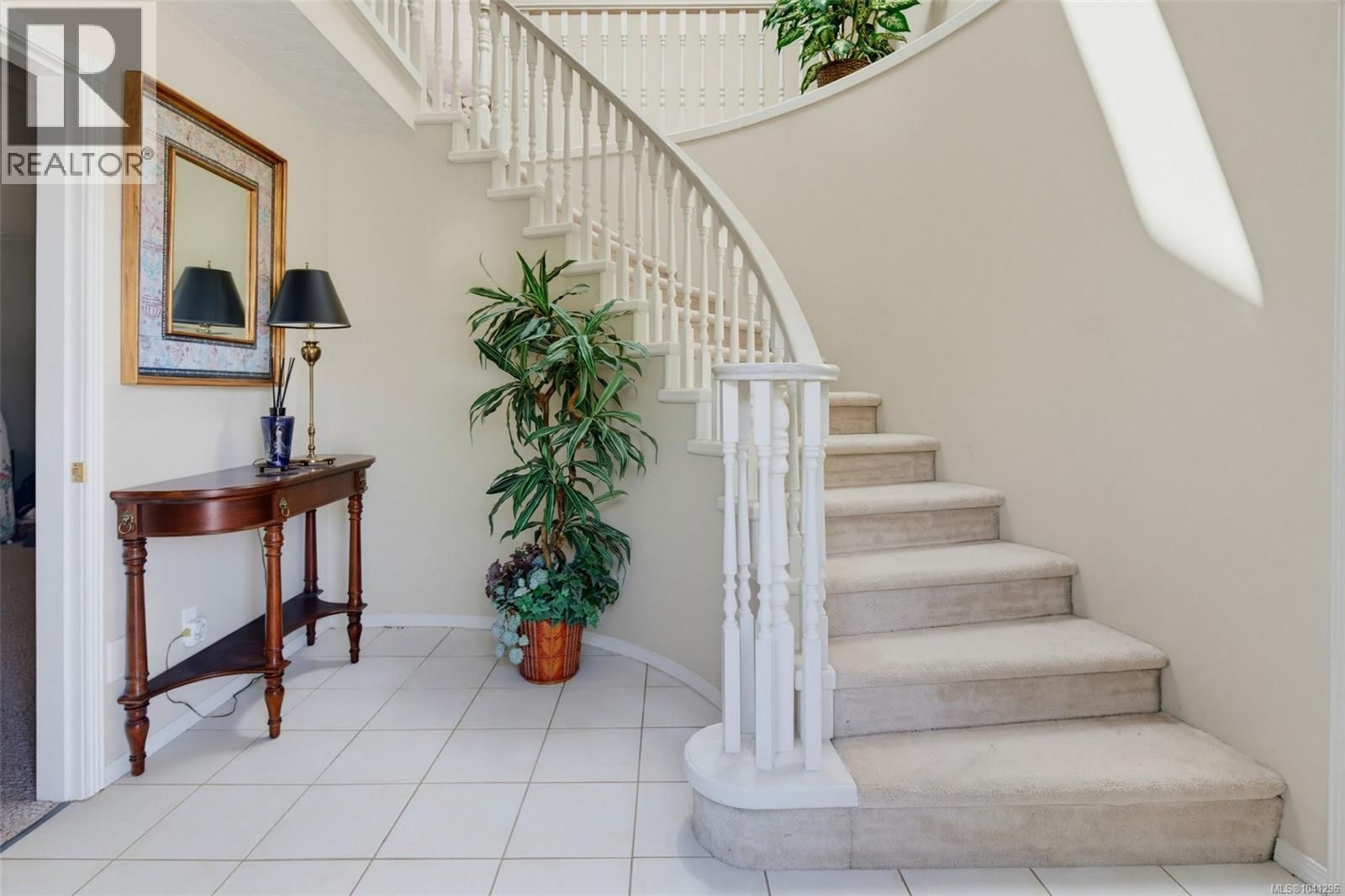 1847 El Sereno Drive property photo