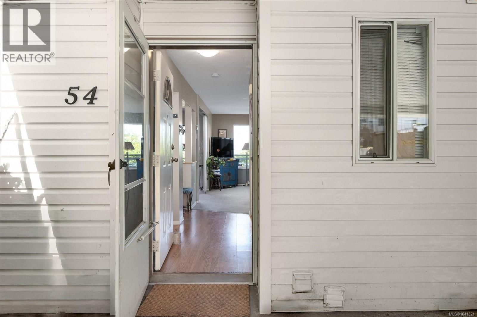54 941 Malone Road property photo