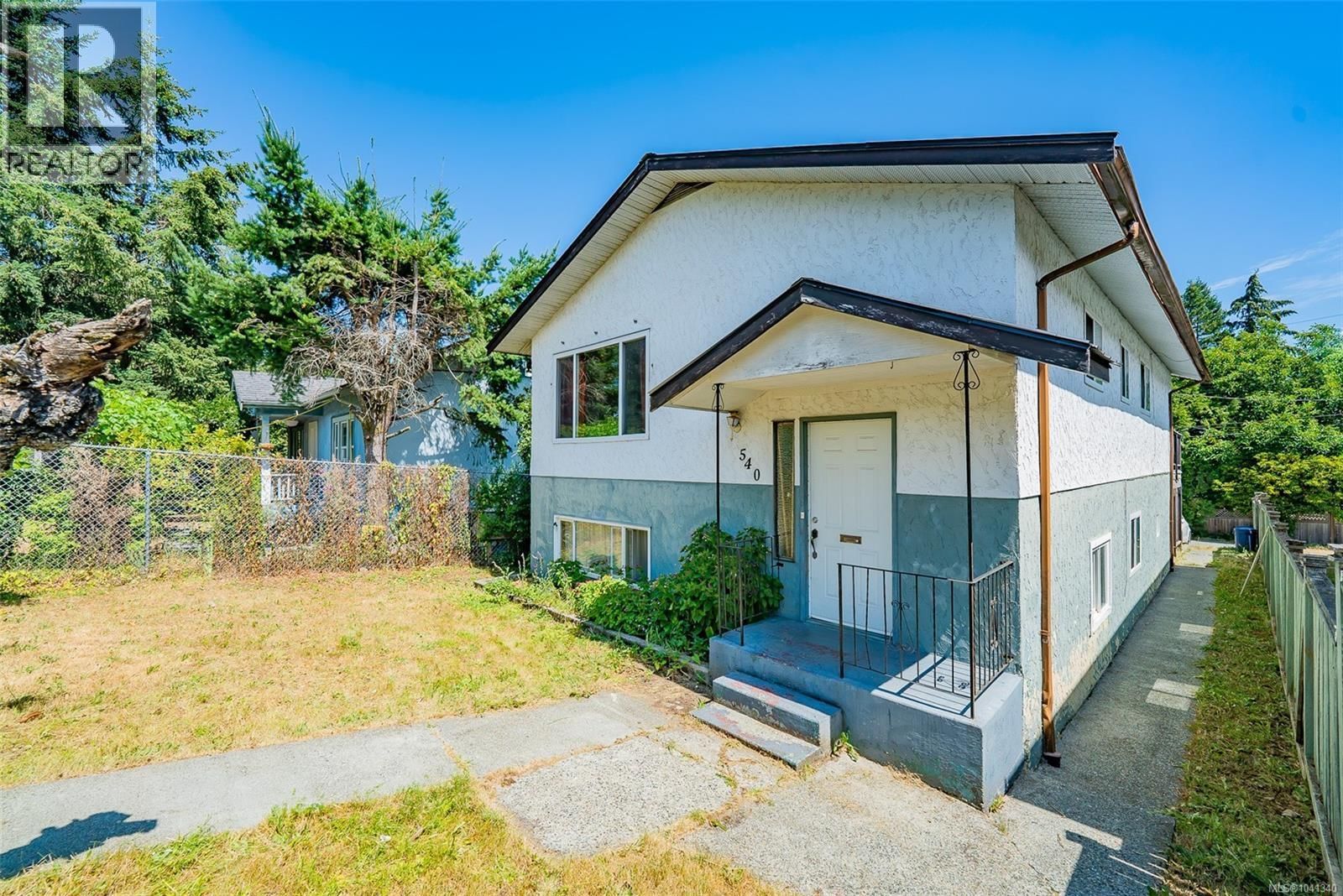 540 Wakesiah Avenue