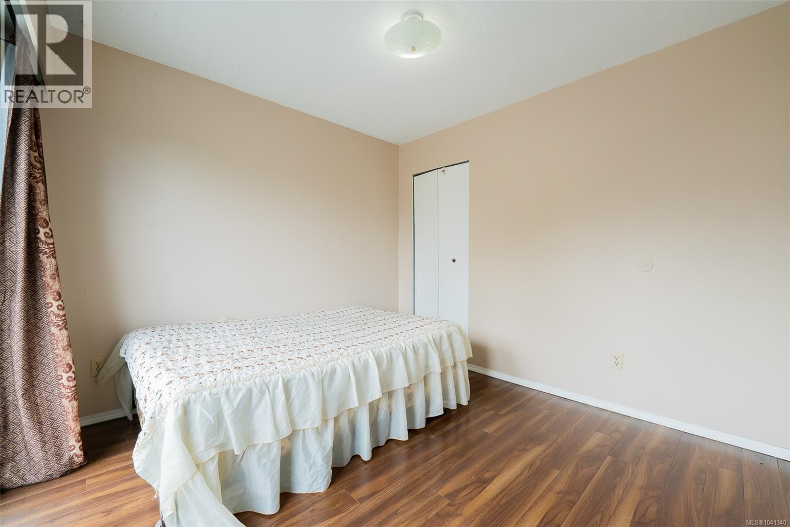 540 Wakesiah Avenue property photo