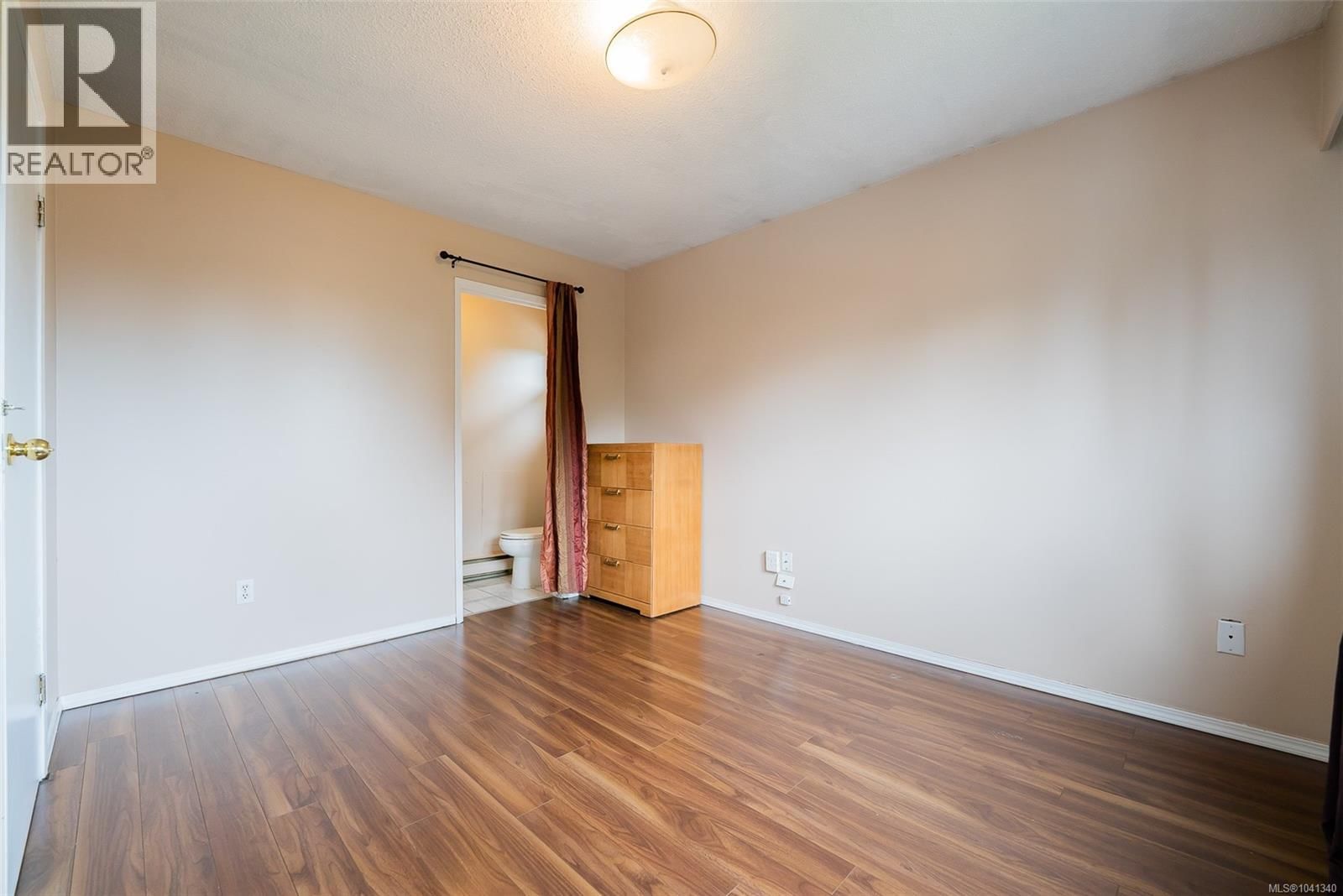 540 Wakesiah Avenue property photo