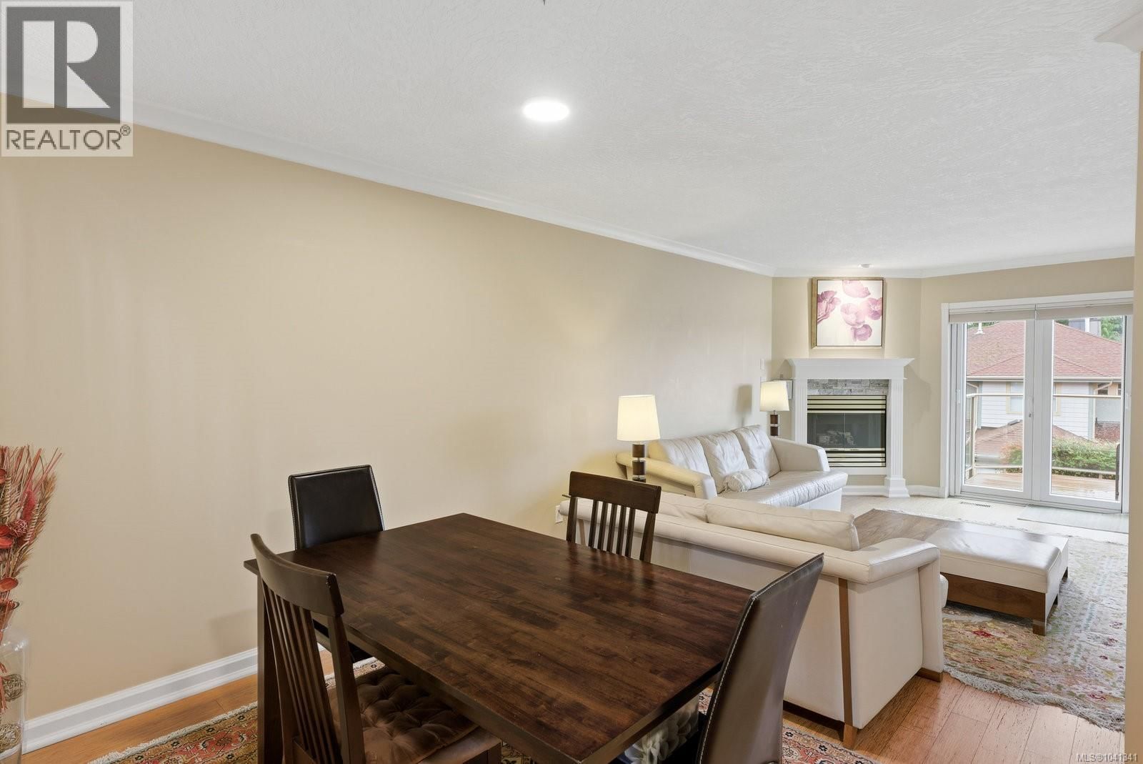 8 500 Marsett Place property photo