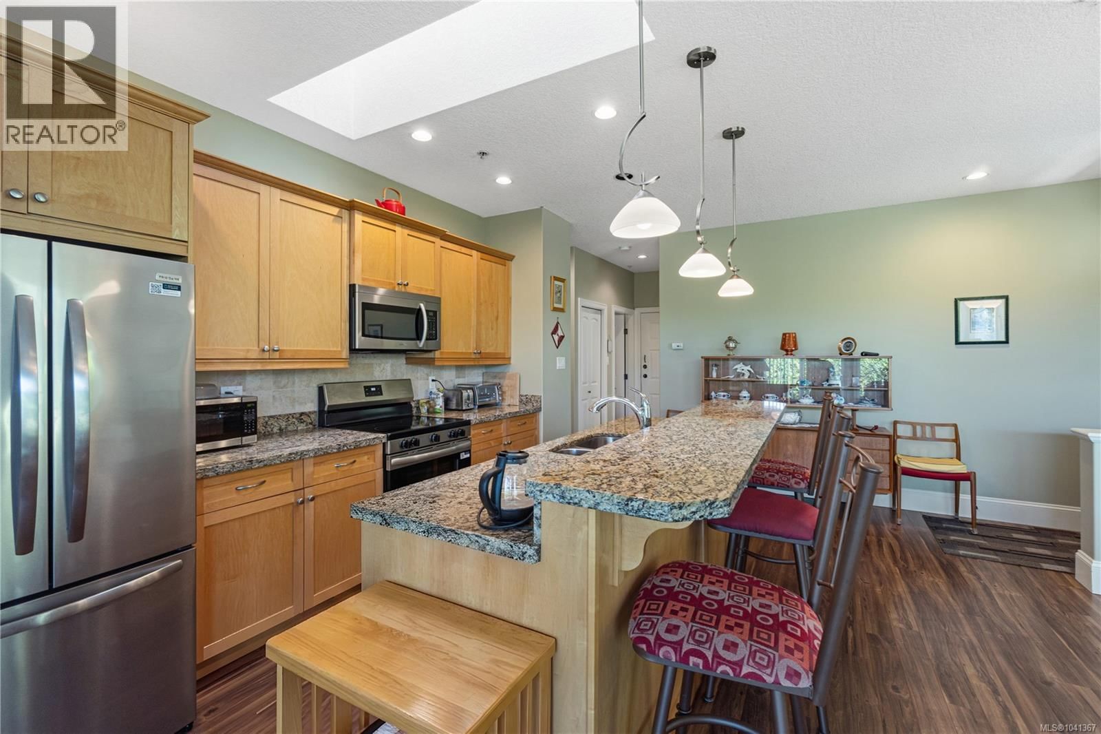 24 447 Pym Street property photo