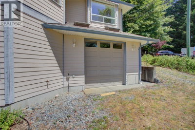 10164 Youbou Road | Youbou British Columbia | Slide Image Twenty-nine