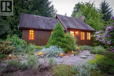 169 Armand Way | Salt Spring British Columbia | Slide Image Seven