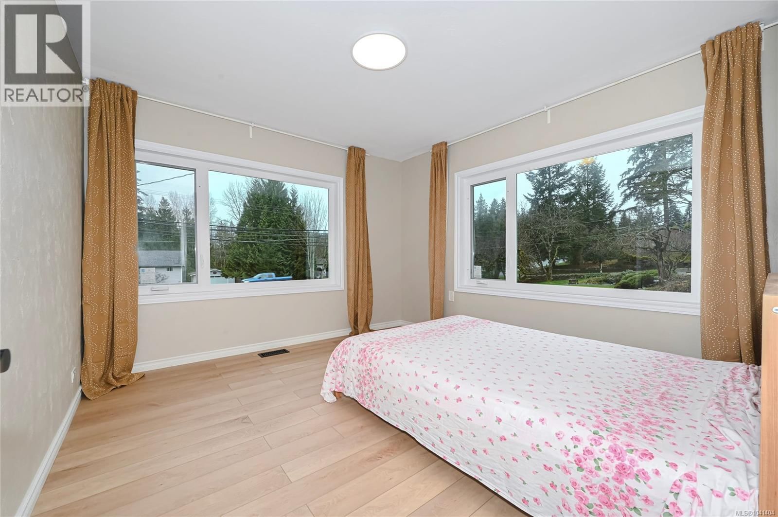 1667 Extension Road property photo