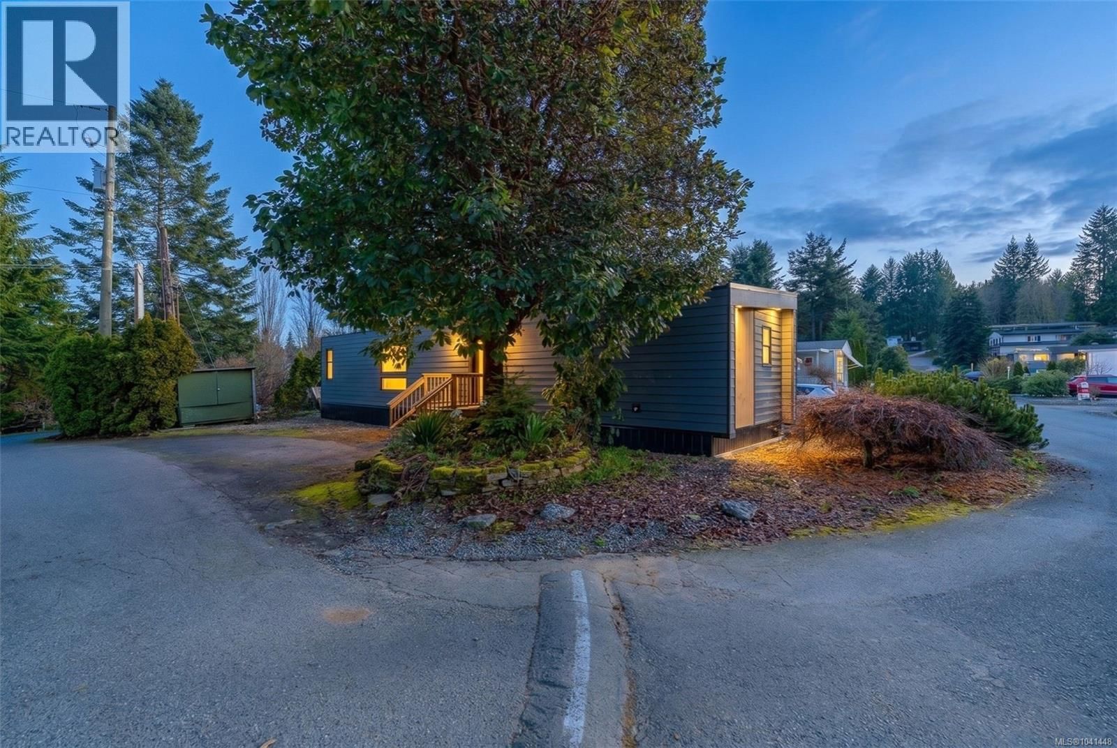 15 5150 Christie Road property photo