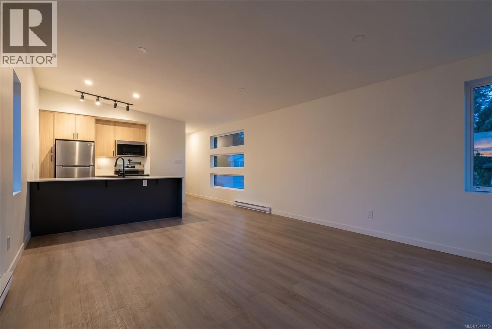 15 5150 Christie Road property photo