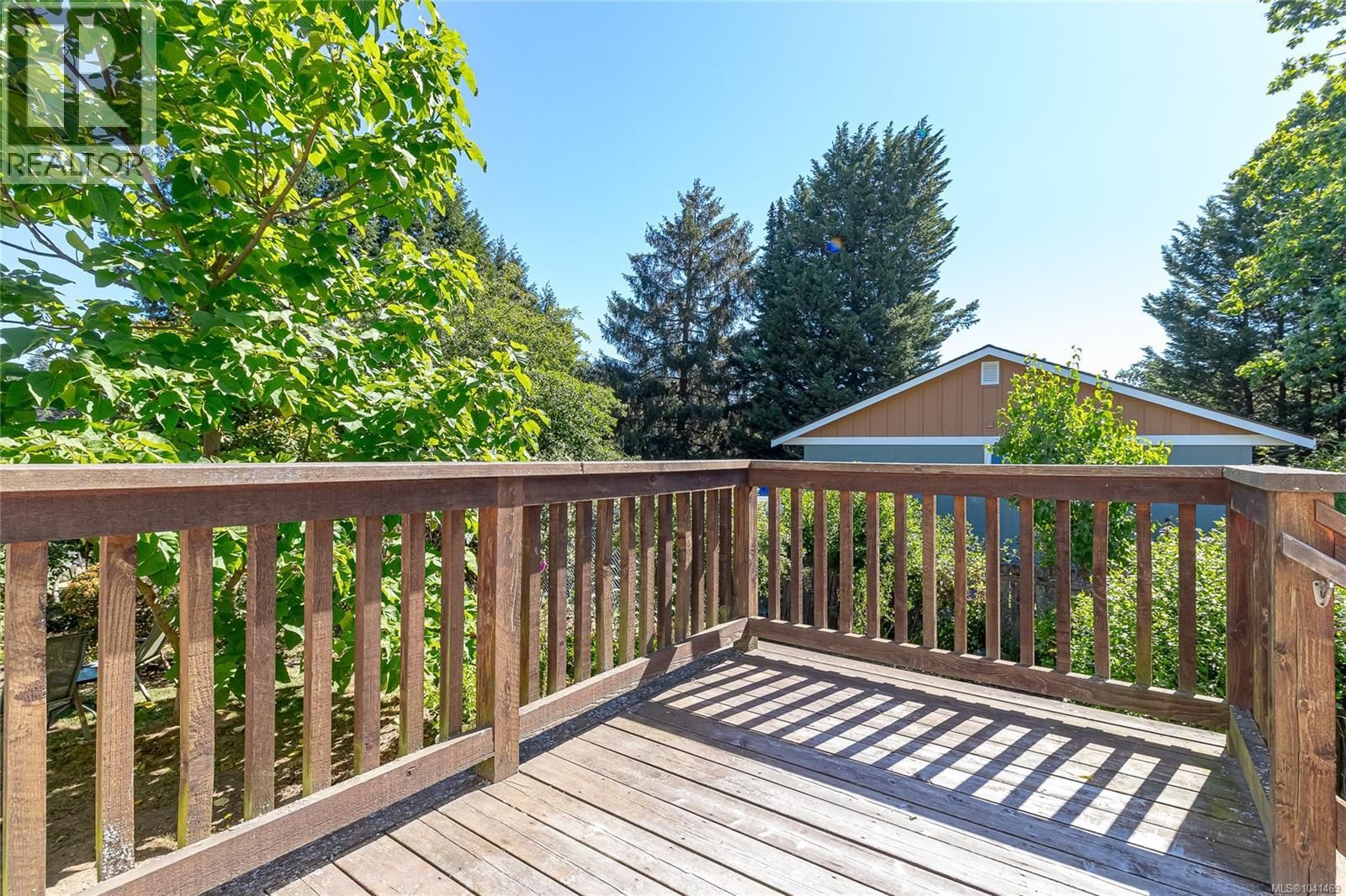 1554 Bartlett Street property photo