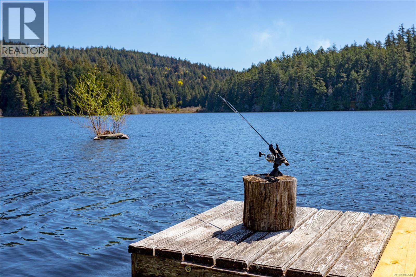 7815 Manatu Road, Sooke, British Columbia V9Z 0R4