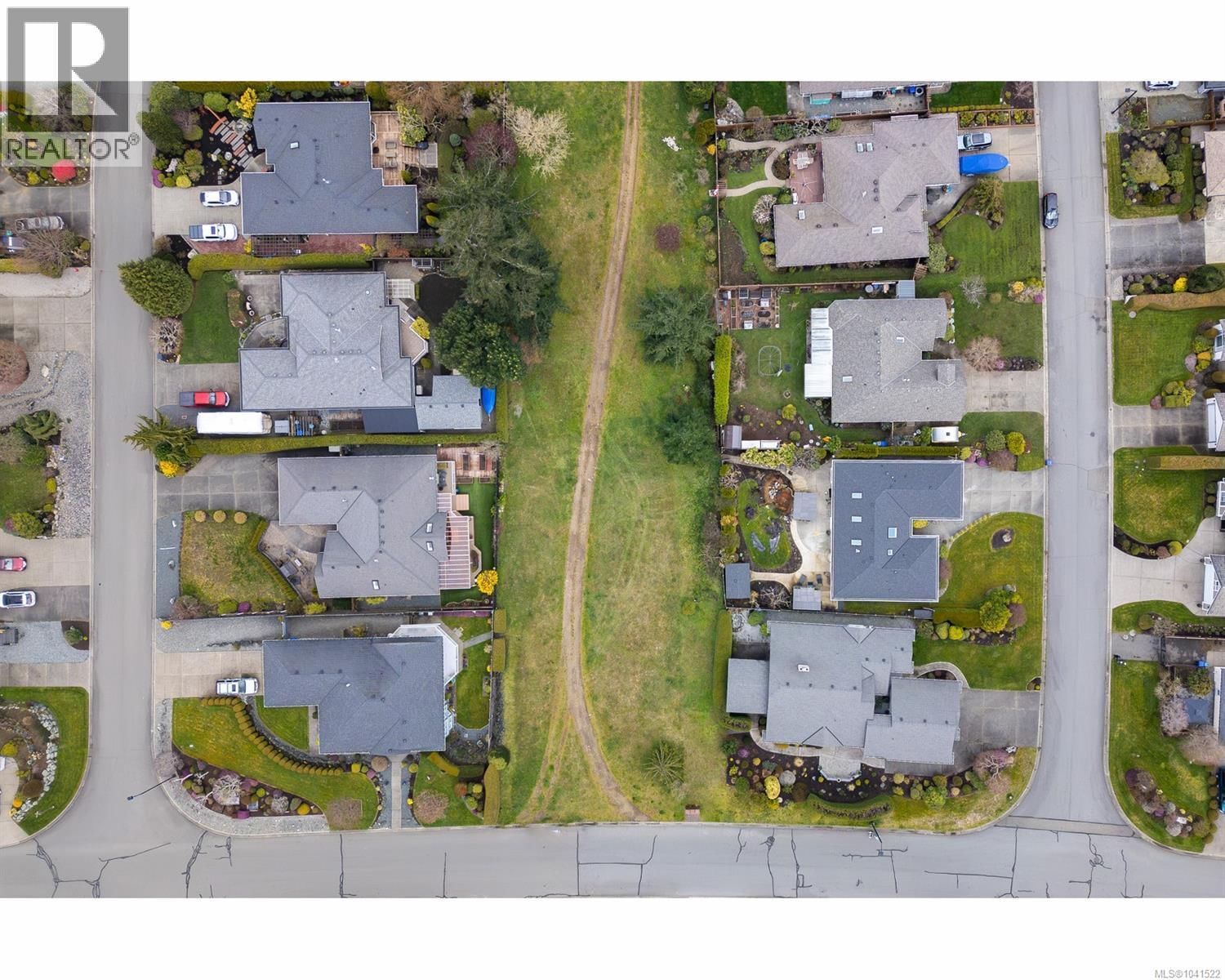 PROP LOT 1 ROYAL DORNOCH Drive property photo