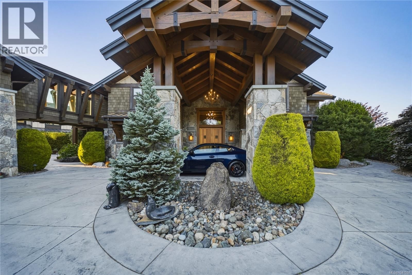 5025 Hinrich View property photo