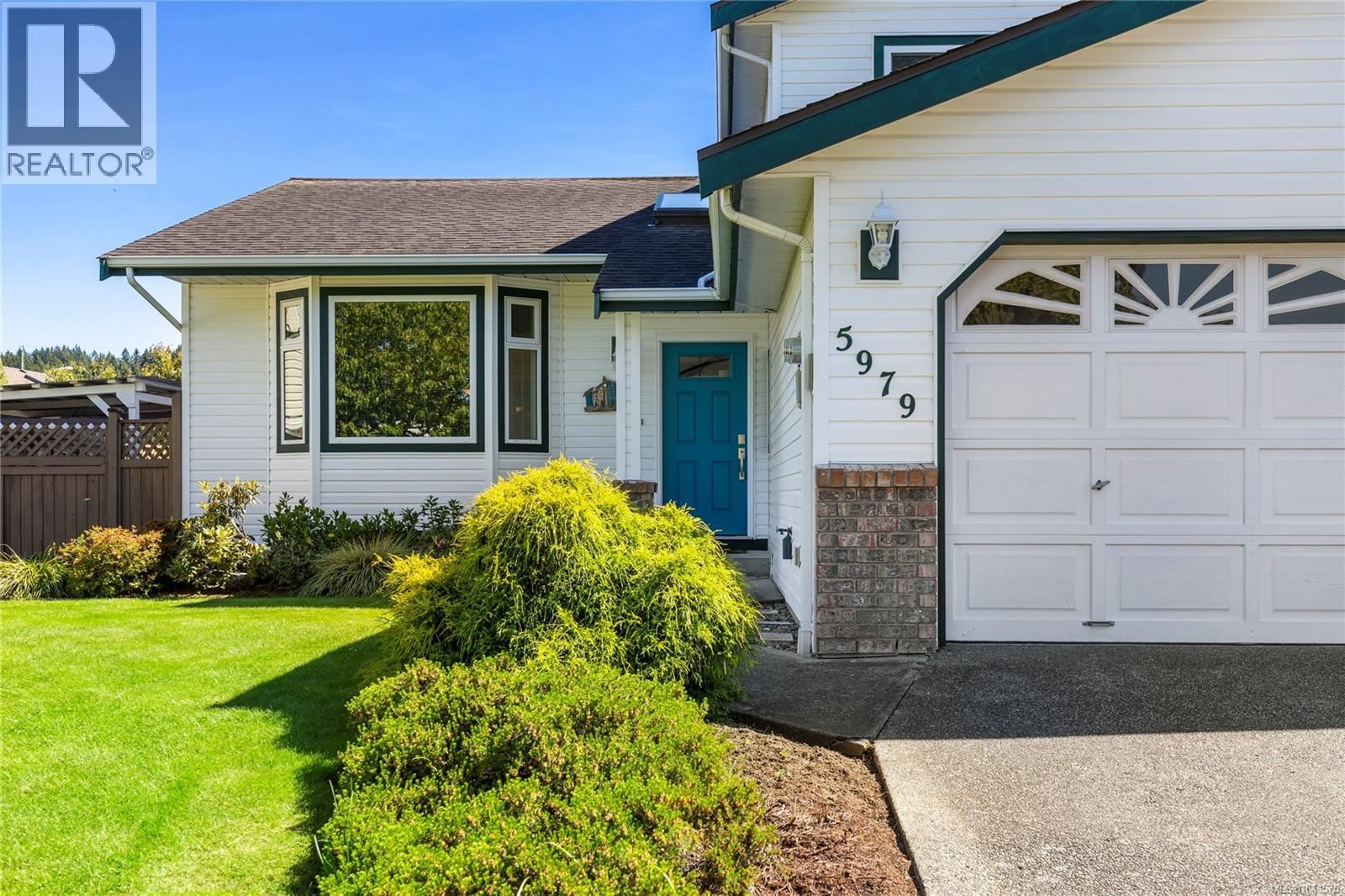 5979 Devon Place property photo