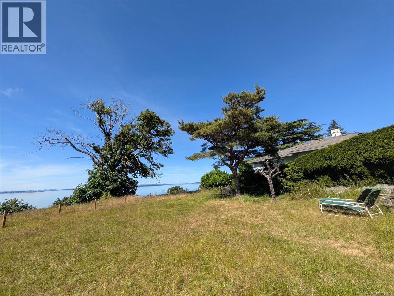 4592 Bonnieview Place property photo