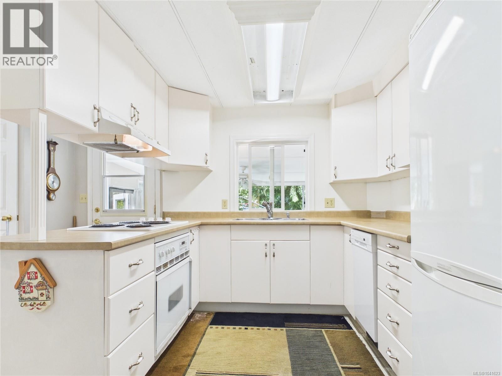 5 25 Maki Road property photo